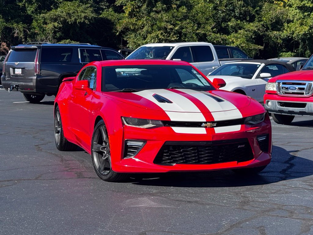 Used 2016 Chevrolet Camaro SS RWD image 1