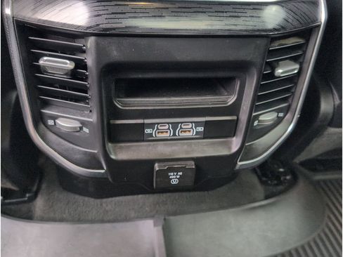Used 2023 RAM 1500 Laramie image 34