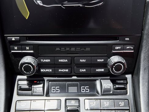 Used 2019 Porsche 911 Turbo S AWD/4WD image 66