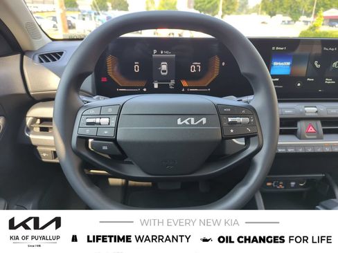 New 2026 Kia K4 FWD image 14