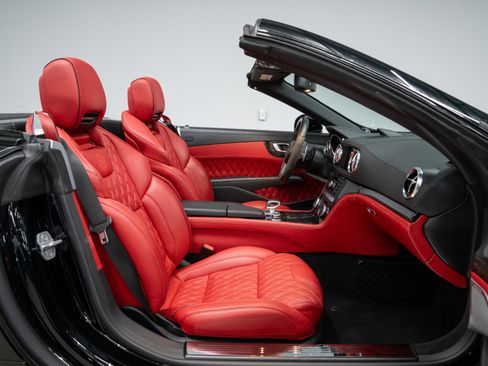 Used 2013 Mercedes-Benz SL 65 AMG image 30