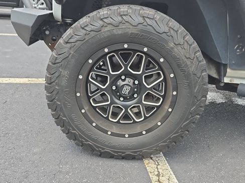 Used 2018 Jeep Wrangler Unlimited Sport AWD/4WD image 28