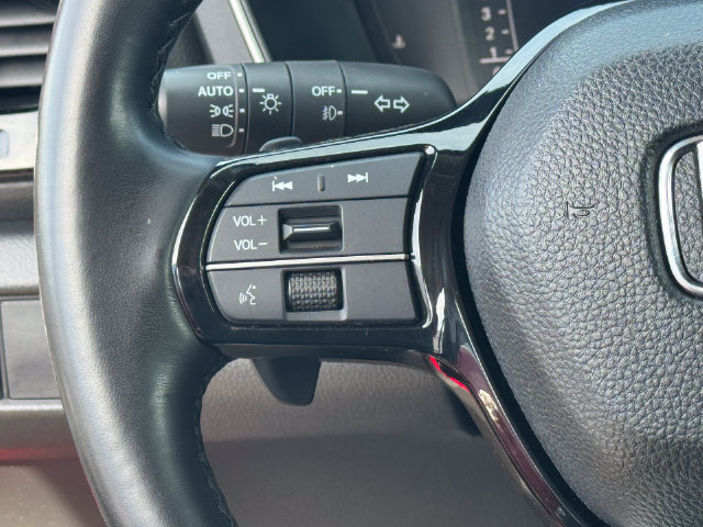 Used 2023 Honda Pilot Elite image 27