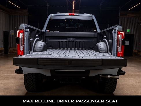 Used 2026 Ford F250 Platinum AWD/4WD image 9