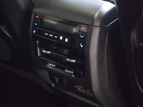 Used 2024 Jeep Grand Cherokee Summit w/ Advanced Protech Group IV image 10