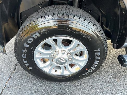 Used 2017 RAM 2500 Laramie image 9