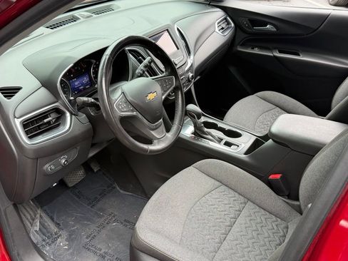 Used 2022 Chevrolet Equinox LT FWD image 24