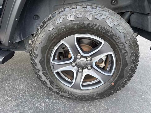 Used 2020 Jeep Wrangler Unlimited Sport image 31