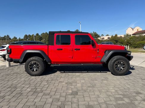 Used 2020 Jeep Gladiator Sport w/ Quick Order Package 24S image 7