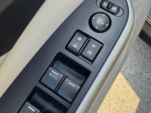 Used 2014 Honda CR-V EX-L image 15