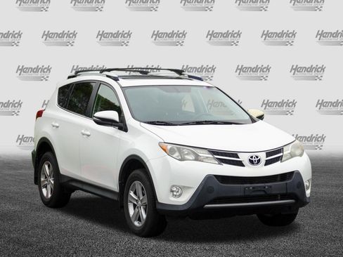 Used 2013 Toyota RAV4 XLE FWD image 2