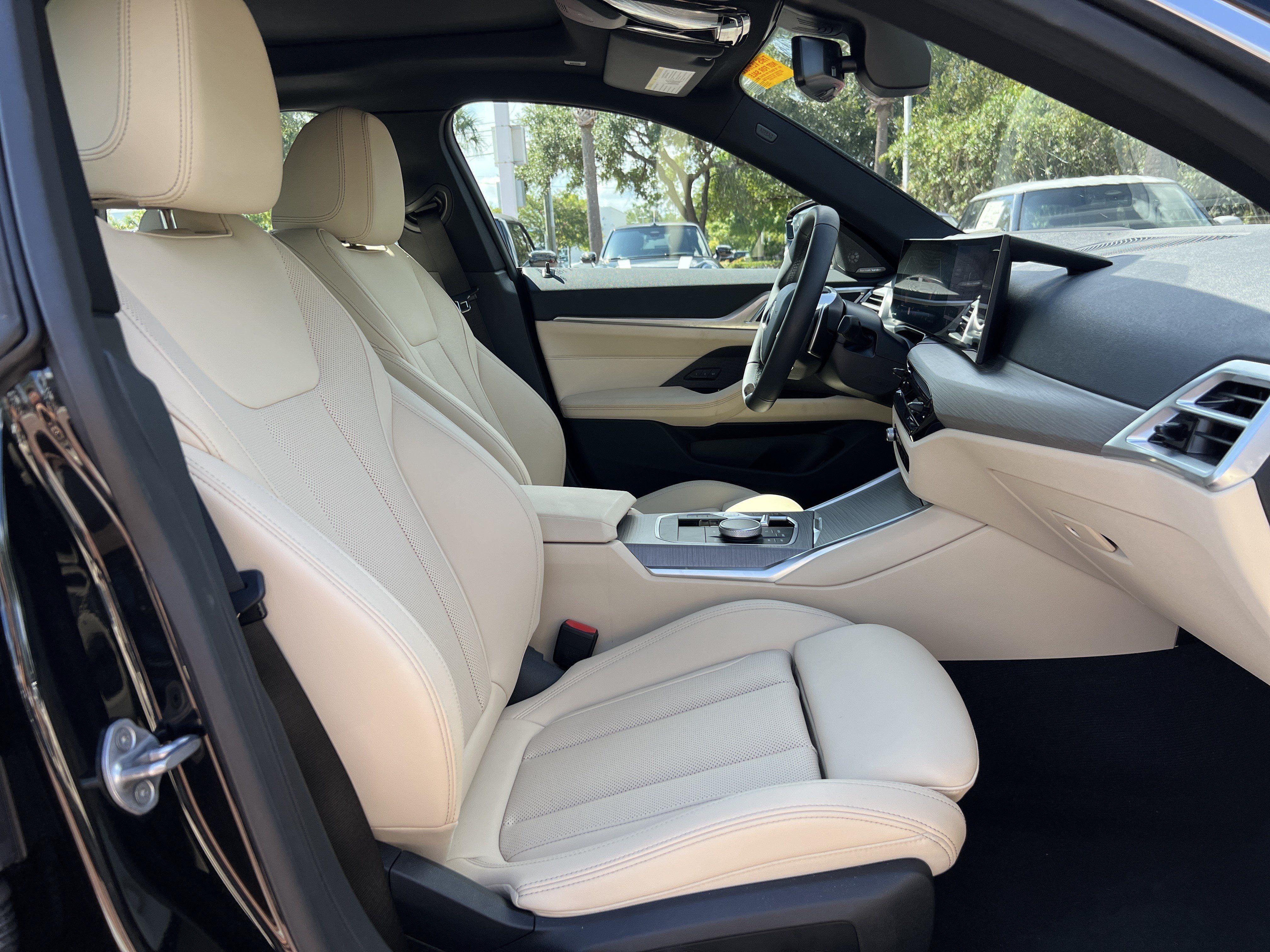 Certified 2025 BMW 430i RWD image 33
