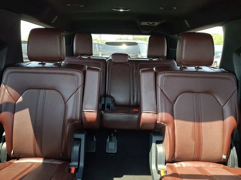 Used 2024 Ford Expedition Max Limited AWD/4WD image 20