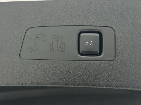 Certified 2024 Lincoln Corsair AWD w/ Equipment Group 101A image 13