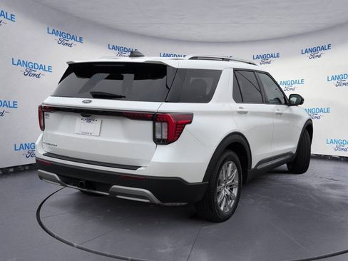 New 2026 Ford Explorer Platinum image 4