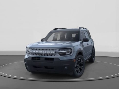 New 2025 Ford Bronco Sport Outer Banks image 2