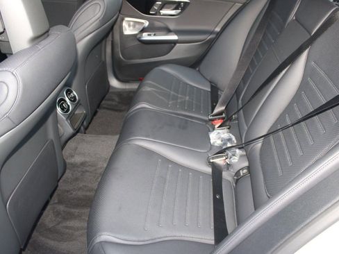 New 2026 Mercedes-Benz C 300 Sedan image 14