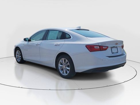 Used 2024 Chevrolet Malibu LT FWD image 3
