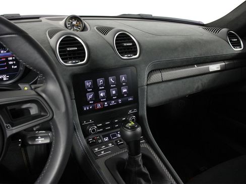 Used 2024 Porsche 718 Cayman GT4 RS image 11