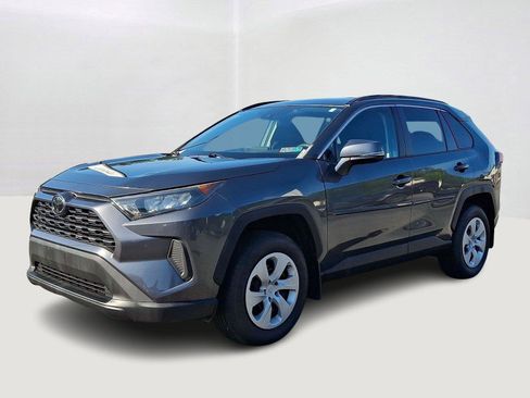 Used 2020 Toyota RAV4 LE w/ All Weather Liner Package AWD/4WD image 3