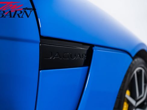 Used 2017 Jaguar F-TYPE SVR AWD/4WD image 14