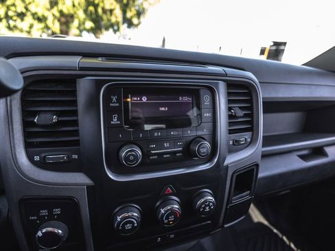 Used 2017 RAM 1500 ST w/ SXT Appearance Group image 15