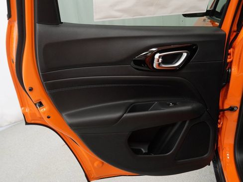 New 2026 Jeep Compass Latitude image 31