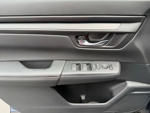 Used 2026 Honda CR-V TrailSport image 13