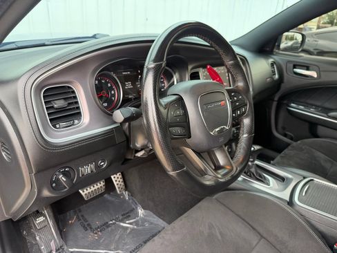 Used 2022 Dodge Charger Scat Pack RWD image 16