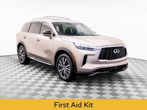 Certified 2023 INFINITI QX60 Sensory w/ Vision Package AWD/4WD image 8