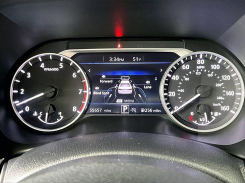 Certified 2024 Nissan Sentra SV image 22