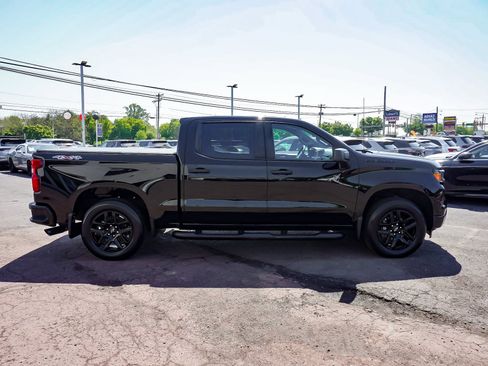 Used 2024 Chevrolet Silverado 1500 Custom w/ Rally Edition AWD/4WD image 7