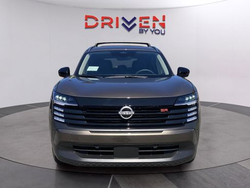 New 2026 Nissan Kicks SR image 9