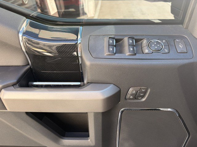 Used 2022 Ford F250 Platinum w/ Tremor Off-Road Package AWD/4WD image 36