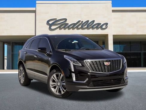 New 2025 Cadillac XT5 Premium Luxury FWD image 2