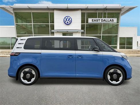 New 2025 Volkswagen ID. Buzz Pro S Plus image 3