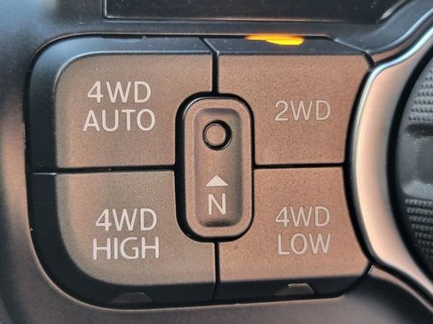 Certified 2021 RAM 1500 Big Horn AWD/4WD image 6