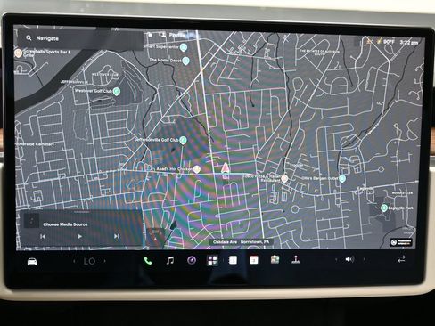 Used 2022 Tesla Model X AWD/4WD image 22