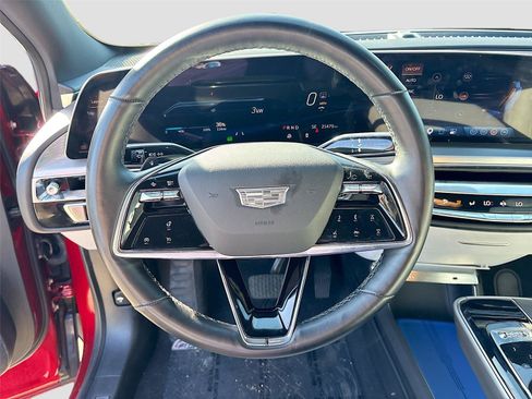 Used 2024 Cadillac Lyriq Sport RWD image 11