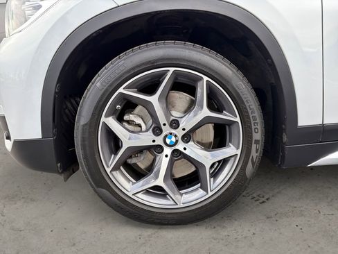 Used 2019 BMW X1 xDrive28i image 9