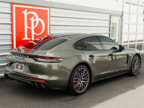 Used 2022 Porsche Panamera 4S AWD/4WD image 41