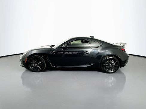 Used 2024 Toyota GR86 Premium RWD image 4