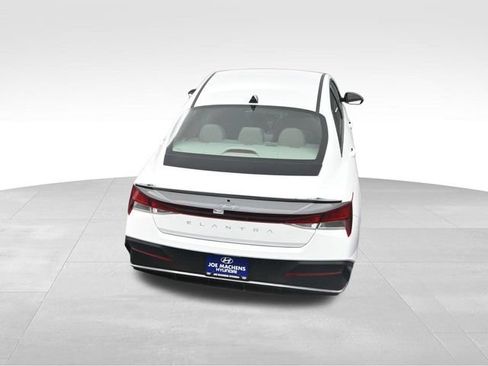 Certified 2026 Hyundai Elantra Sport FWD image 27
