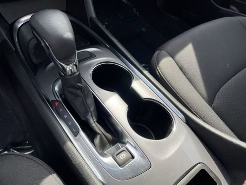 Used 2023 Chevrolet Malibu LT image 22