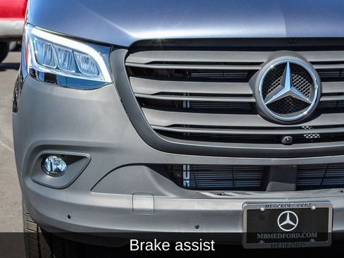 Used 2024 Mercedes-Benz Sprinter 144 Cargo image 14