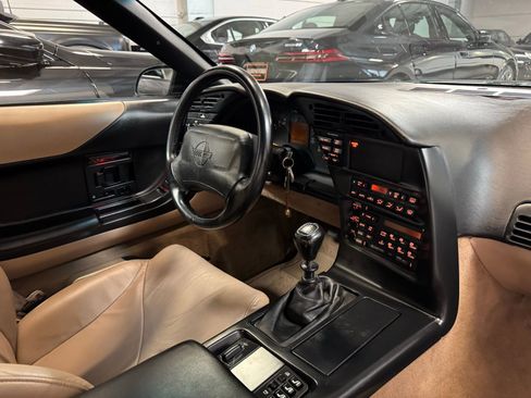 Used 1994 Chevrolet Corvette Convertible RWD image 24
