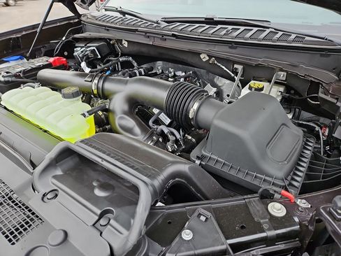 New 2026 Ford Expedition Active RWD image 15