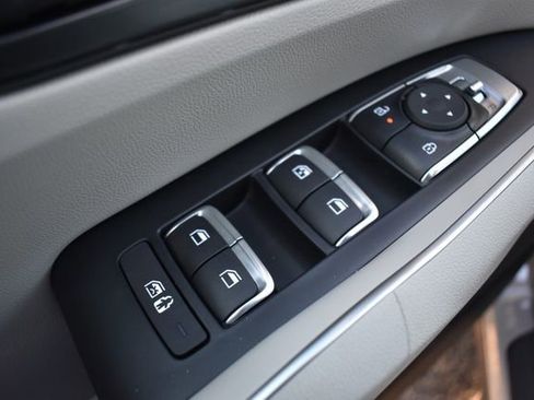 New 2026 Kia Sorento S AWD/4WD image 22