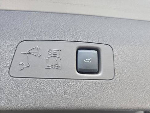 Used 2022 Lincoln Corsair FWD image 27