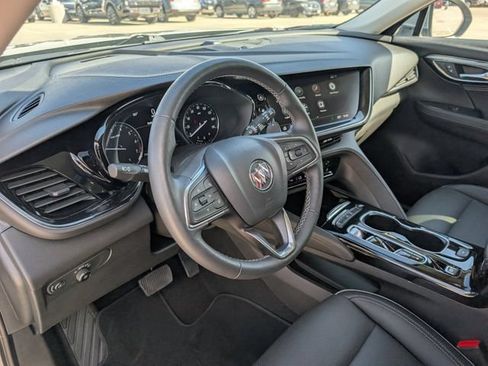 Used 2023 Buick Envision Essence FWD image 9